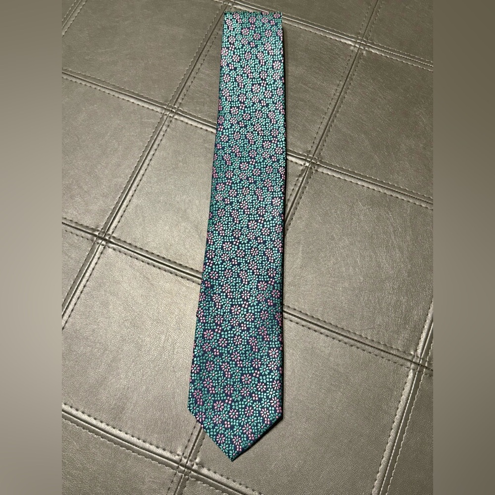 Tommy Hilfiger Blue Aqua and Pink Floral Tie, 100% Silk, Extra Long